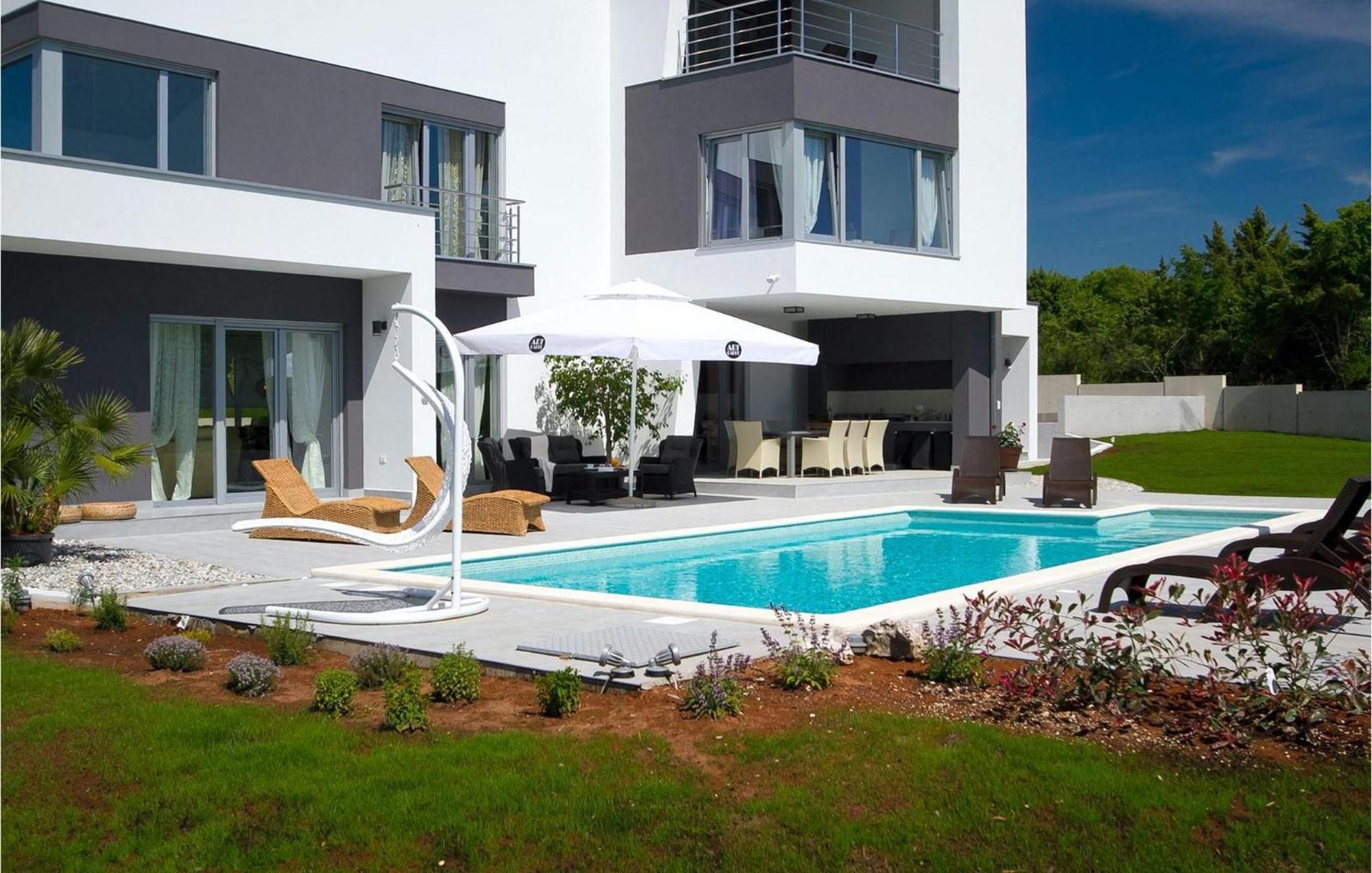 Holiday home Windrose Pula